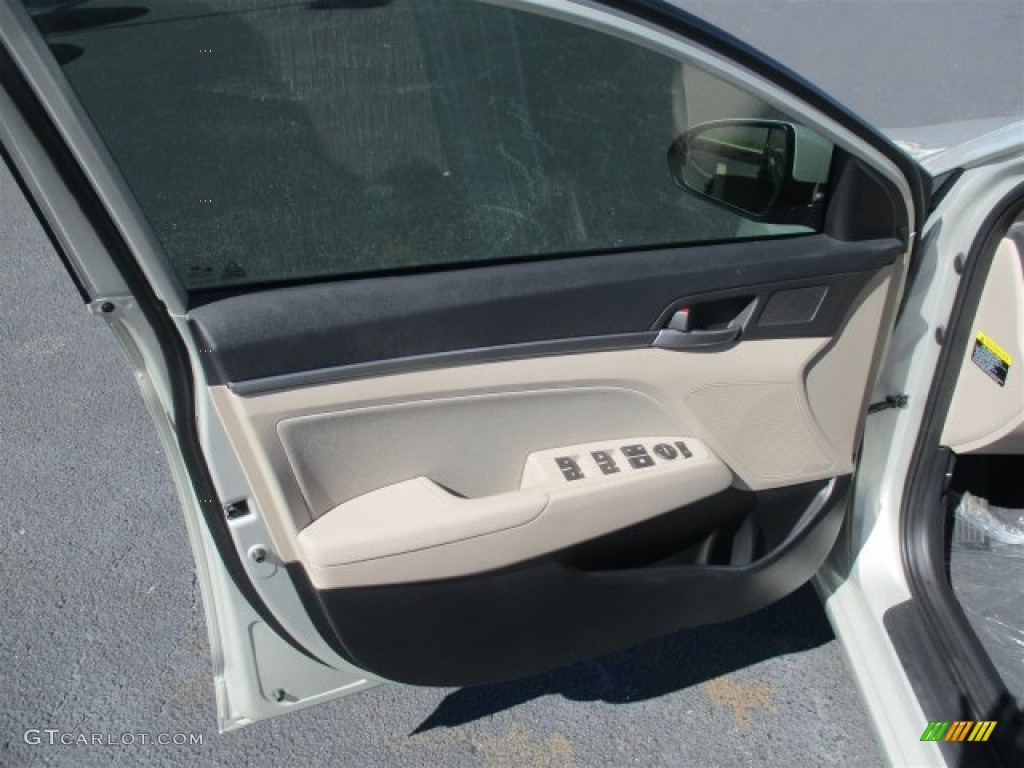 2017 Elantra SE - Beige / Beige photo #20