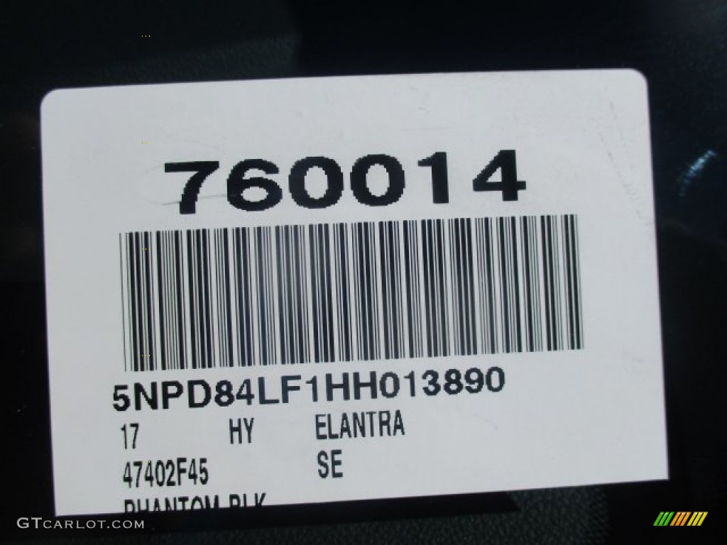 2017 Elantra SE - Black / Gray photo #3