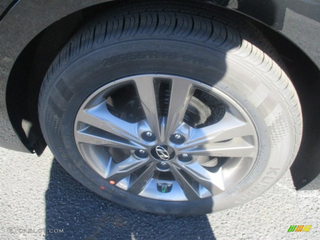 2017 Elantra SE - Black / Gray photo #17