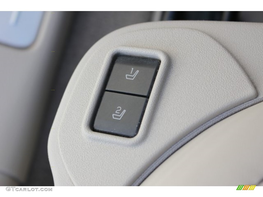 2010 Taurus Limited - Steel Blue Metallic / Light Stone photo #40