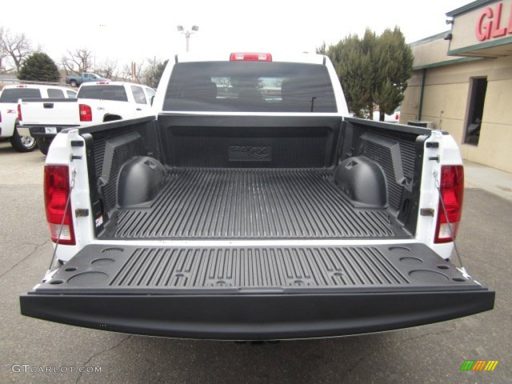 2011 Ram 1500 ST Quad Cab 4x4 - Bright White / Dark Slate Gray/Medium Graystone photo #9