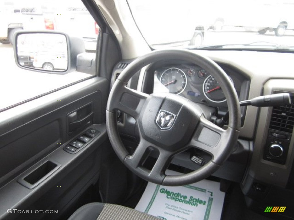 2011 Ram 1500 ST Quad Cab 4x4 - Bright White / Dark Slate Gray/Medium Graystone photo #18