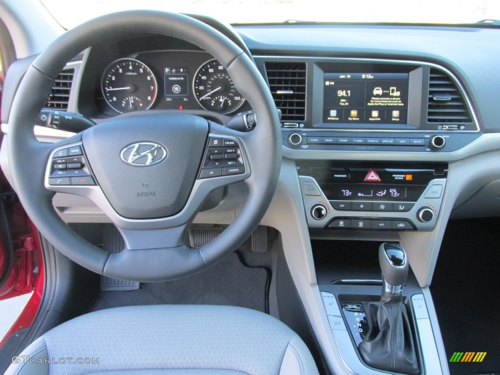 2017 Elantra SE - Red / Gray photo #23