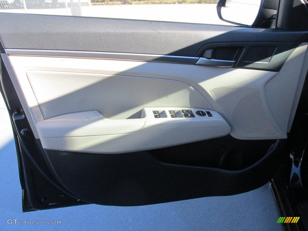 2017 Elantra SE - Black / Beige photo #19