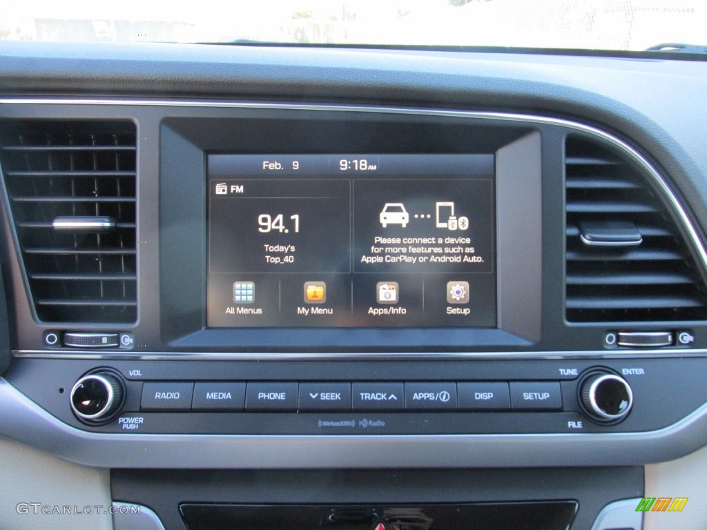 2017 Hyundai Elantra SE Controls Photo #110694641