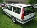 White - V70 XC AWD Photo No. 8