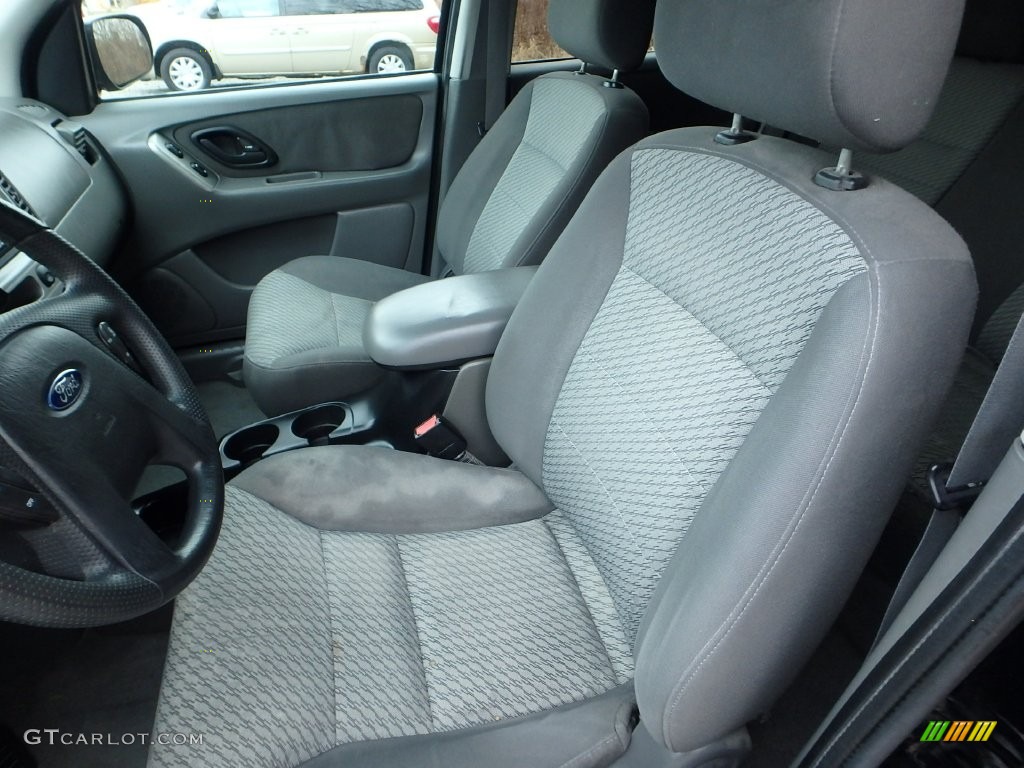 2003 Escape XLT V6 4WD - Black Clearcoat / Medium Dark Flint photo #8