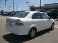 Summit White - Aveo LS Sedan Photo No. 6