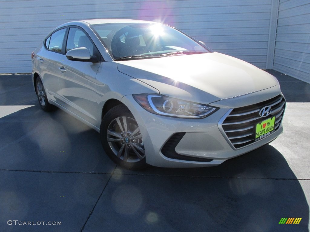 2017 Elantra SE - Beige / Beige photo #1