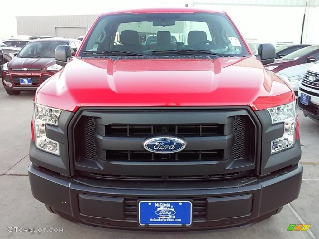 2016 F150 XL Regular Cab - Race Red / Medium Earth Gray photo #7