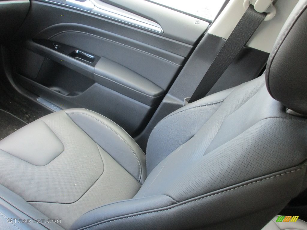 2016 Fusion Titanium - Ruby Red Metallic / Charcoal Black photo #20