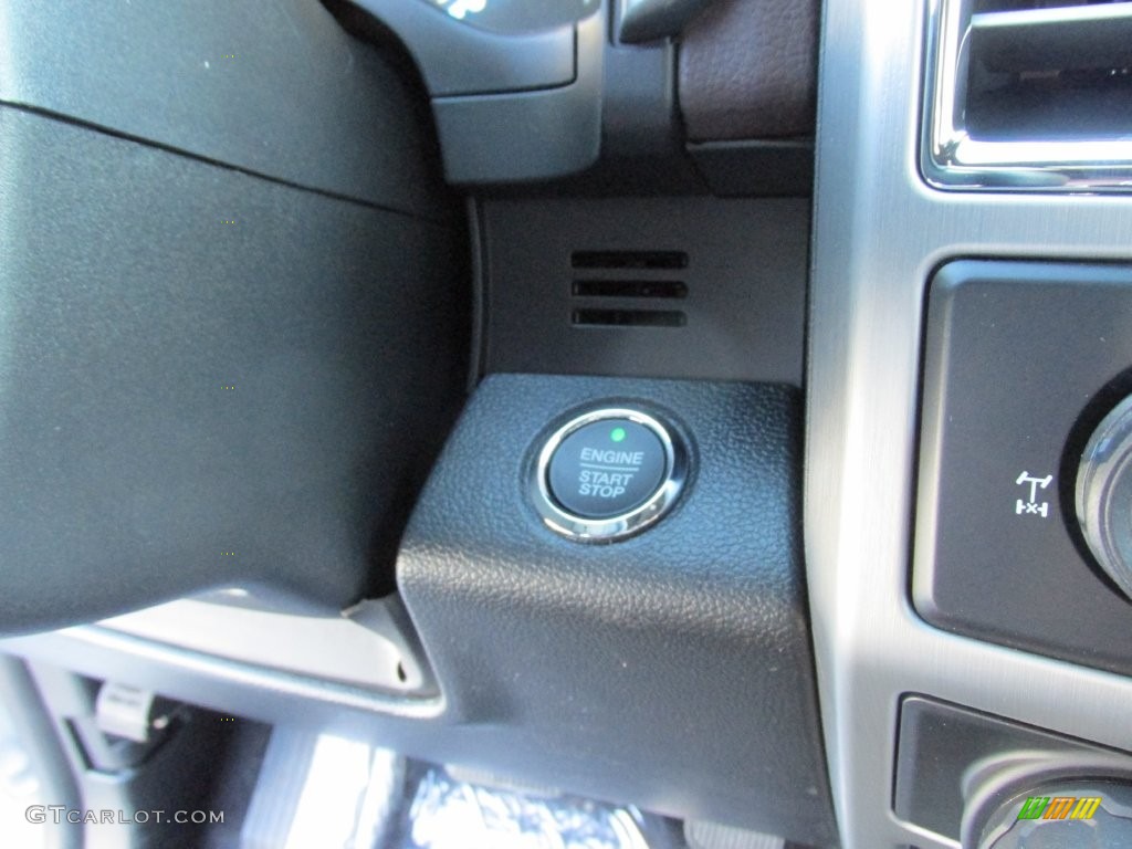 2016 F150 Platinum SuperCrew - White Platinum / Platinum Brunello photo #31