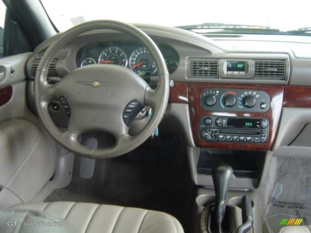 2002 Sebring LXi Convertible - Brilliant Silver Metallic / Sandstone photo #14