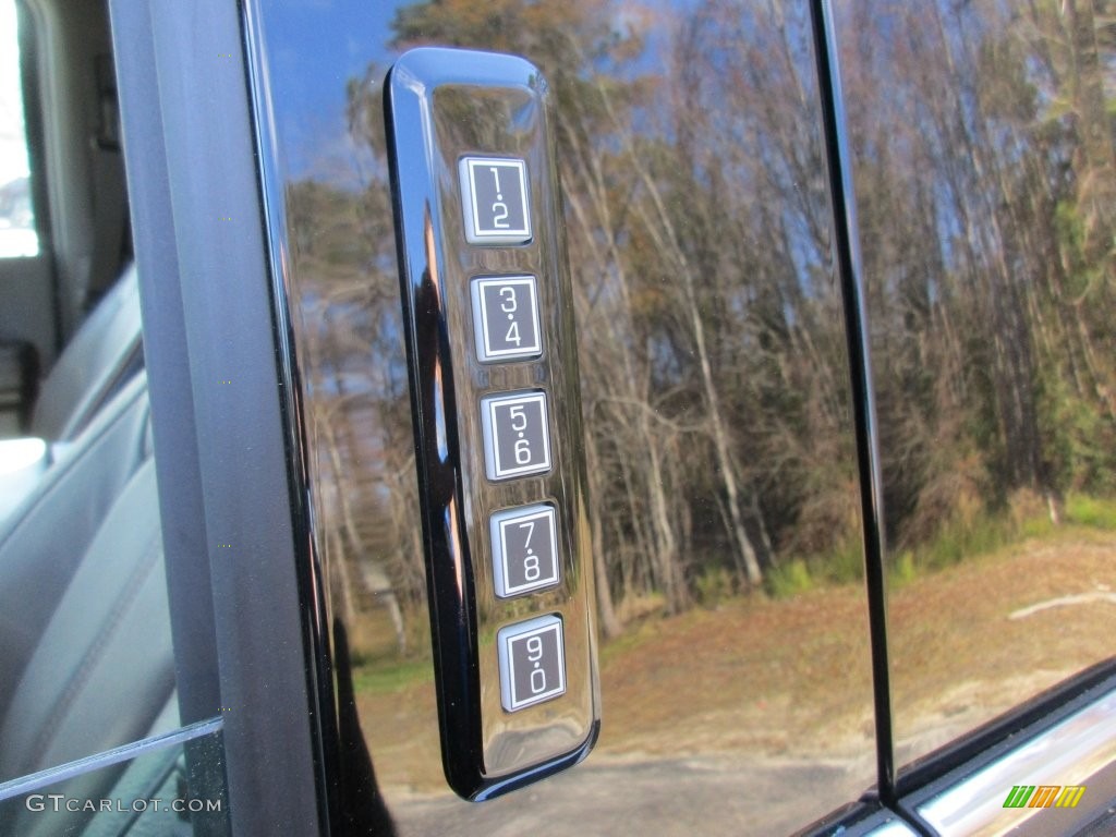 2016 F150 Platinum SuperCrew 4x4 - Shadow Black / Platinum Brunello photo #9