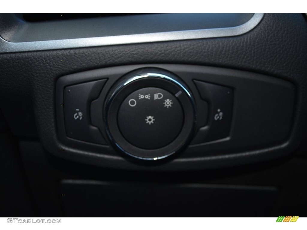 2016 Edge SE - Shadow Black / Ebony photo #16