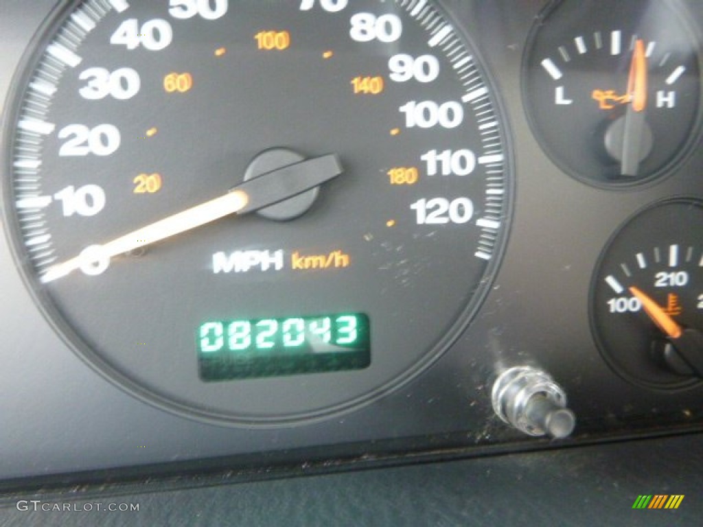 2004 Grand Cherokee Laredo 4x4 - Brillant Black Crystal Pearl / Dark Slate Gray photo #19
