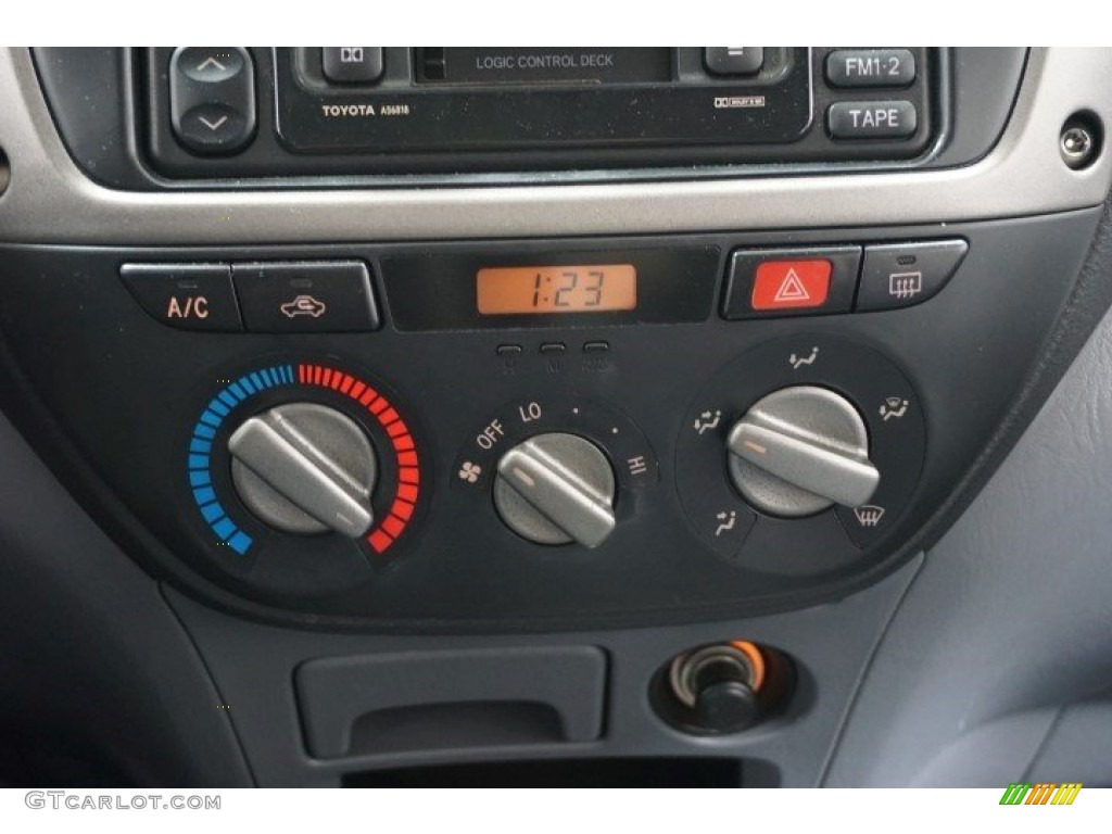 2002 RAV4 4WD - Titanium Metallic / Gray photo #36