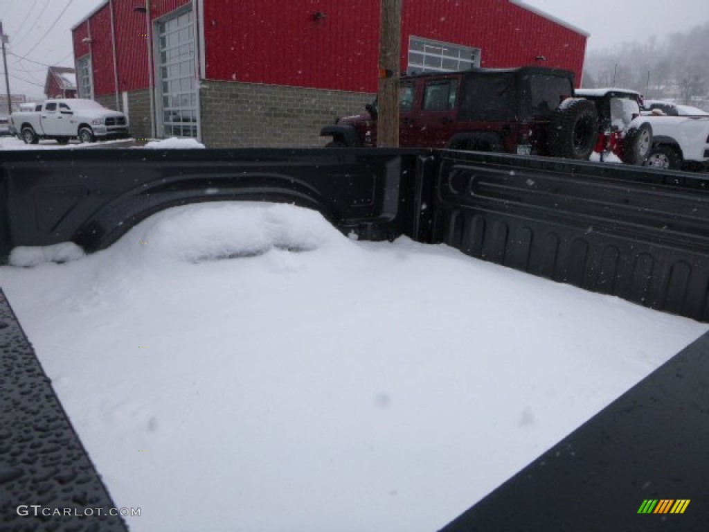 2015 1500 SLT Quad Cab 4x4 - Granite Crystal Metallic / Black/Diesel Gray photo #3