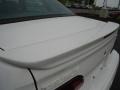 Performance White - Taurus SHO Photo No. 33
