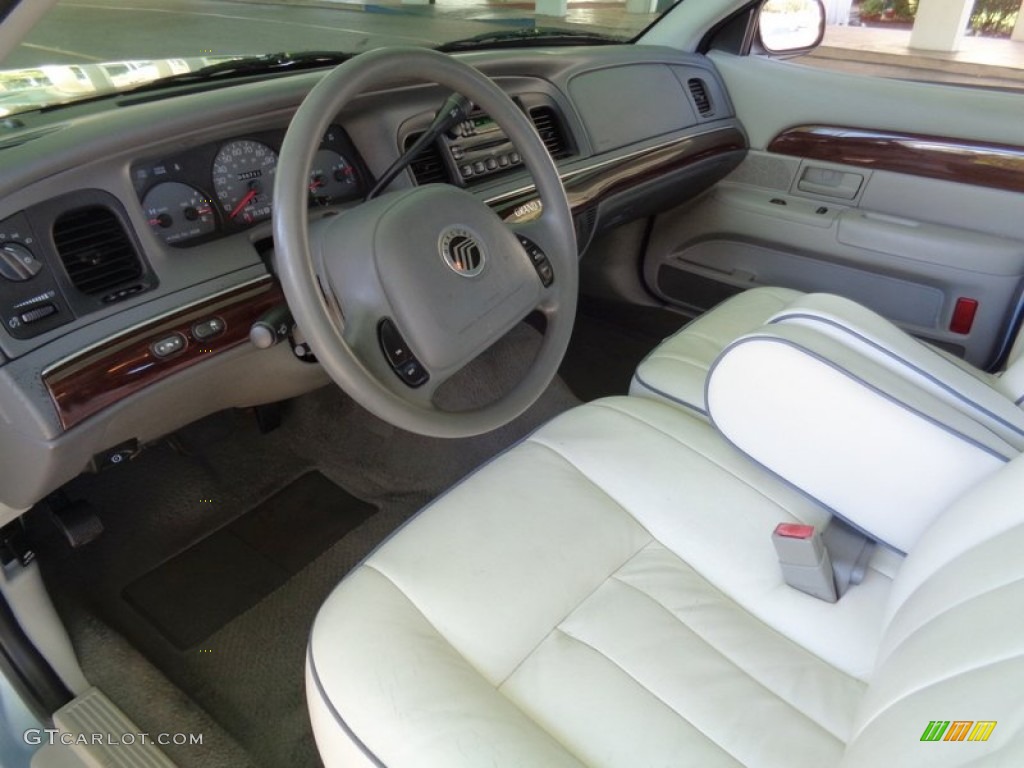 2004 Grand Marquis GS - Light Ice Blue Metallic / Medium Parchment photo #35