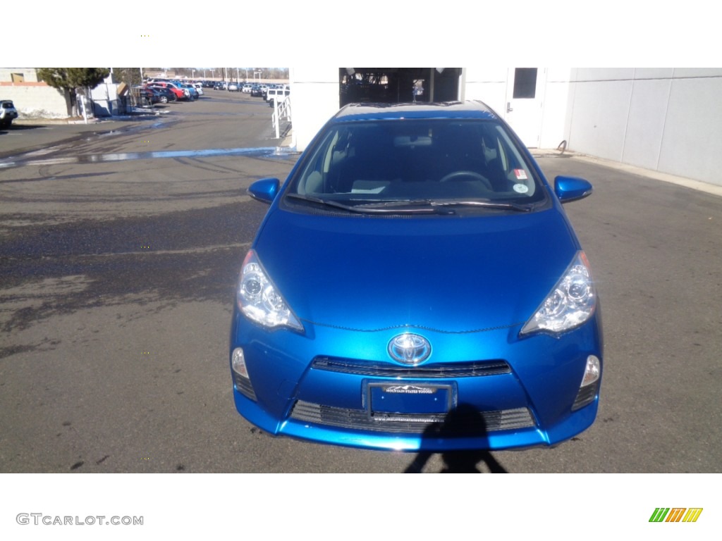 2012 Prius c Hybrid Three - Blue Streak Metallic / Light Blue Gray/Black photo #3