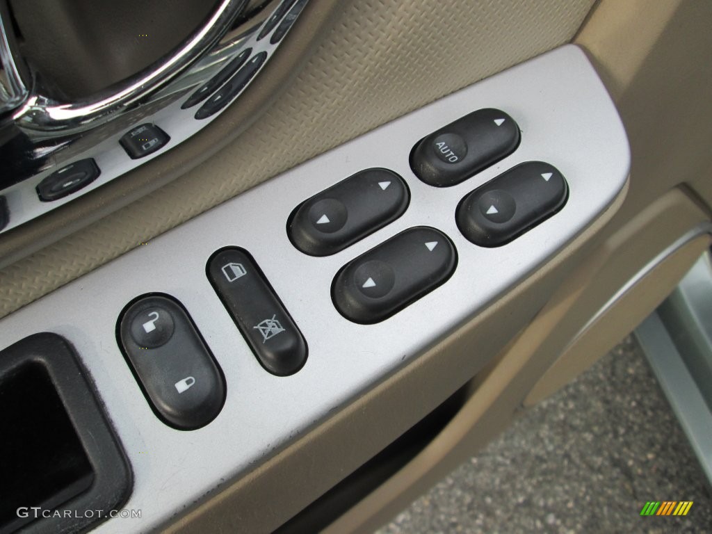 2006 Mariner Premier 4WD - Light Tundra Metallic / Pebble/Light Parchment photo #14