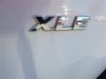 Super White - RAV4 XLE Photo No. 21