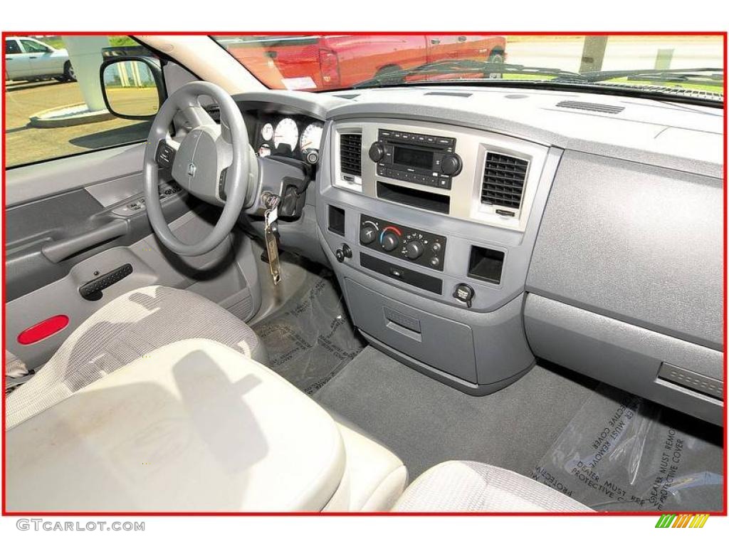 2008 Ram 1500 Lone Star Edition Quad Cab - Bright Silver Metallic / Medium Slate Gray photo #22