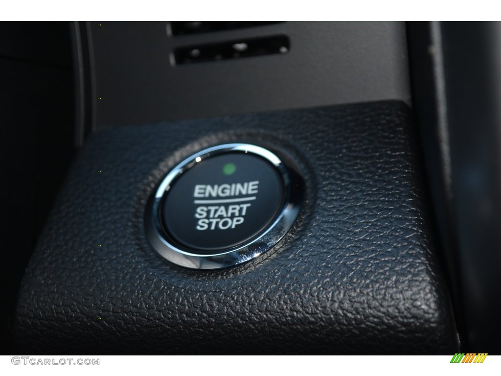 2016 F150 Lariat SuperCrew 4x4 - White Platinum / Black photo #27