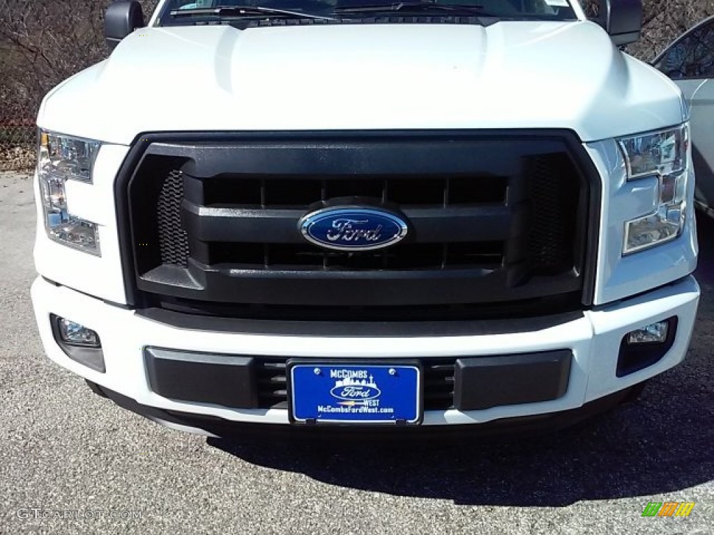 2016 F150 XL Regular Cab - Oxford White / Medium Earth Gray photo #9