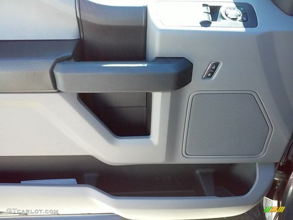2016 F150 XL Regular Cab - Magnetic / Medium Earth Gray photo #17