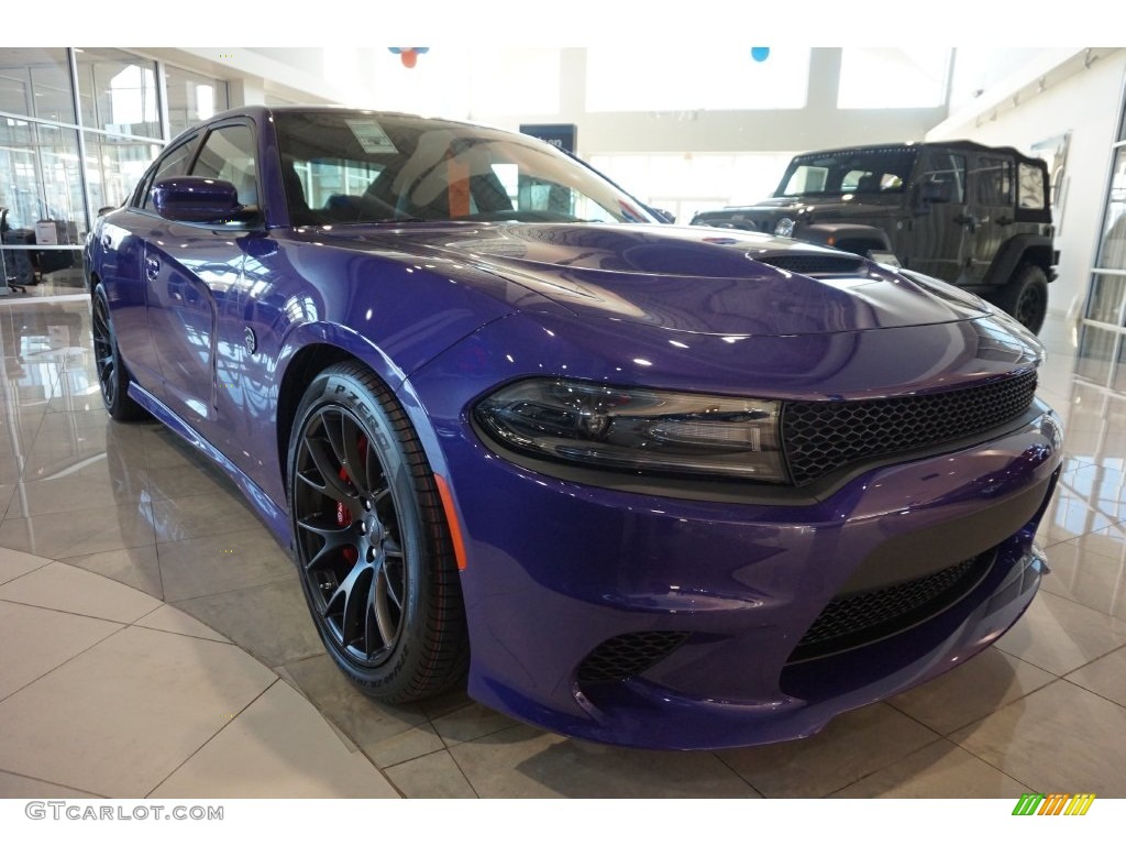 2016 Charger SRT Hellcat - Plum Crazy Pearl / Black photo #4