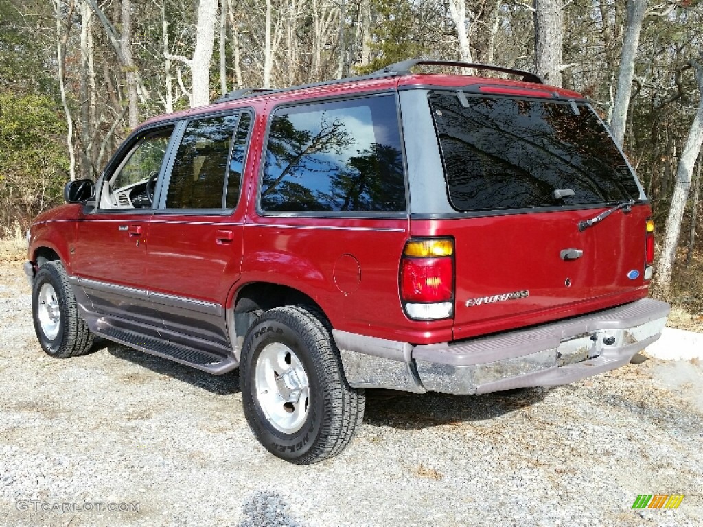 1997 Explorer XLT 4x4 - Toreador Red Metallic / Medium Graphite photo #6