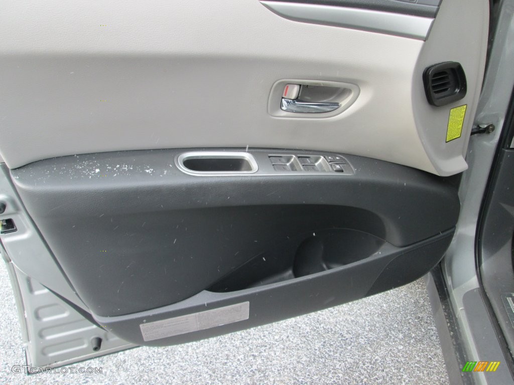 2007 B9 Tribeca Limited 7 Passenger - Titanium Silver Metallic / Slate Gray photo #13