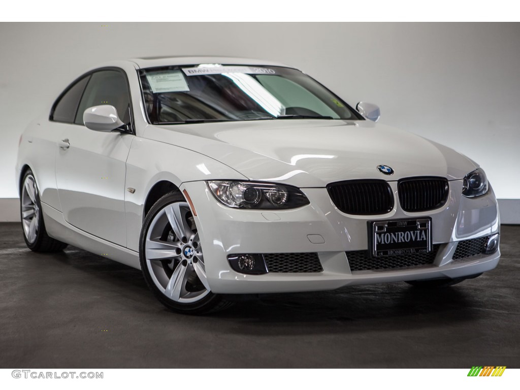 2010 3 Series 335i Coupe - Alpine White / Coral Red/Black Dakota Leather photo #12