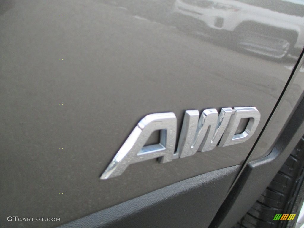 2013 Sorento LX AWD - Titanium Silver / Black photo #36