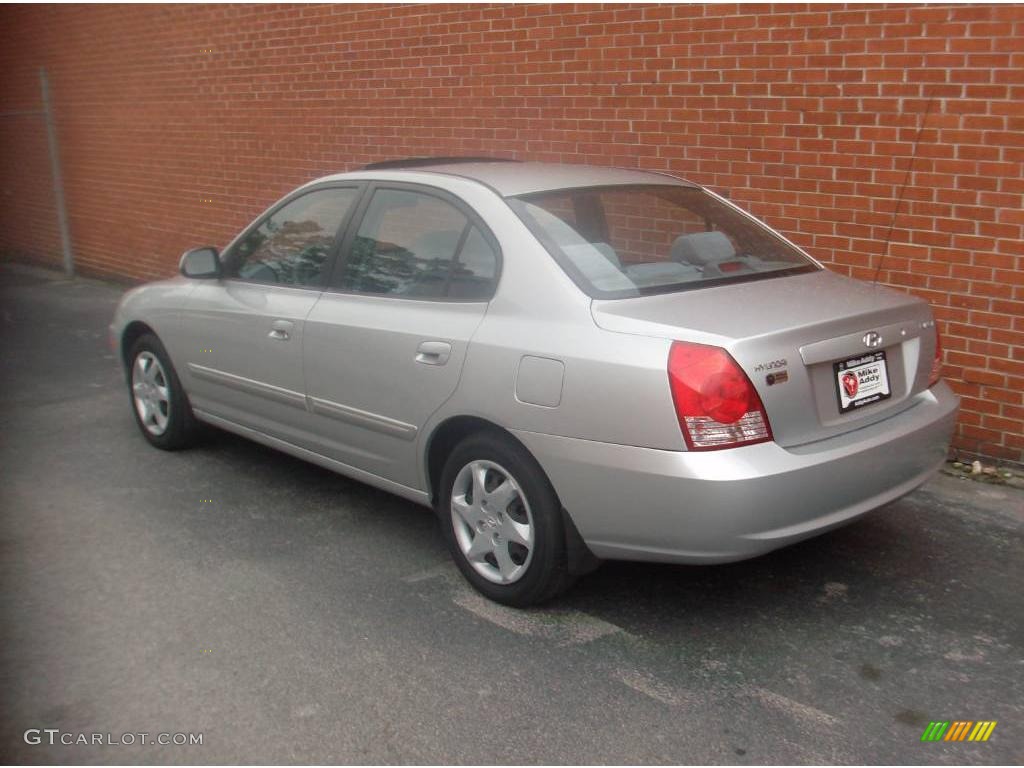 2004 Elantra GLS Sedan - Sterling Silver / Dark Gray photo #5