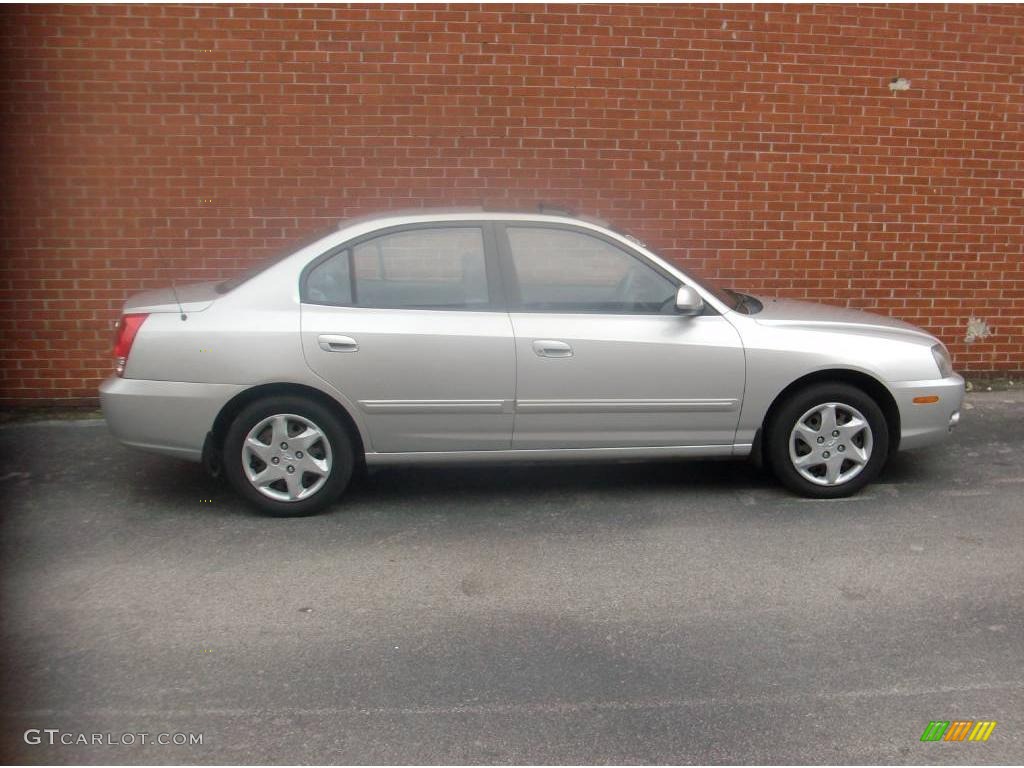 2004 Elantra GLS Sedan - Sterling Silver / Dark Gray photo #6
