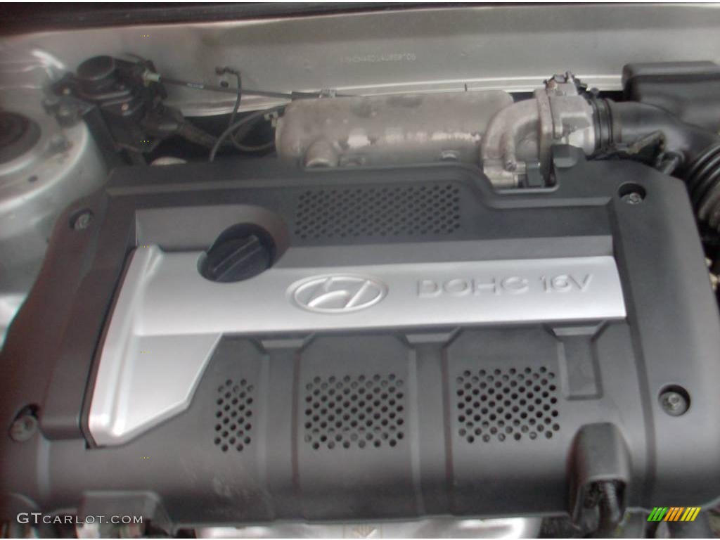 2004 Elantra GLS Sedan - Sterling Silver / Dark Gray photo #15