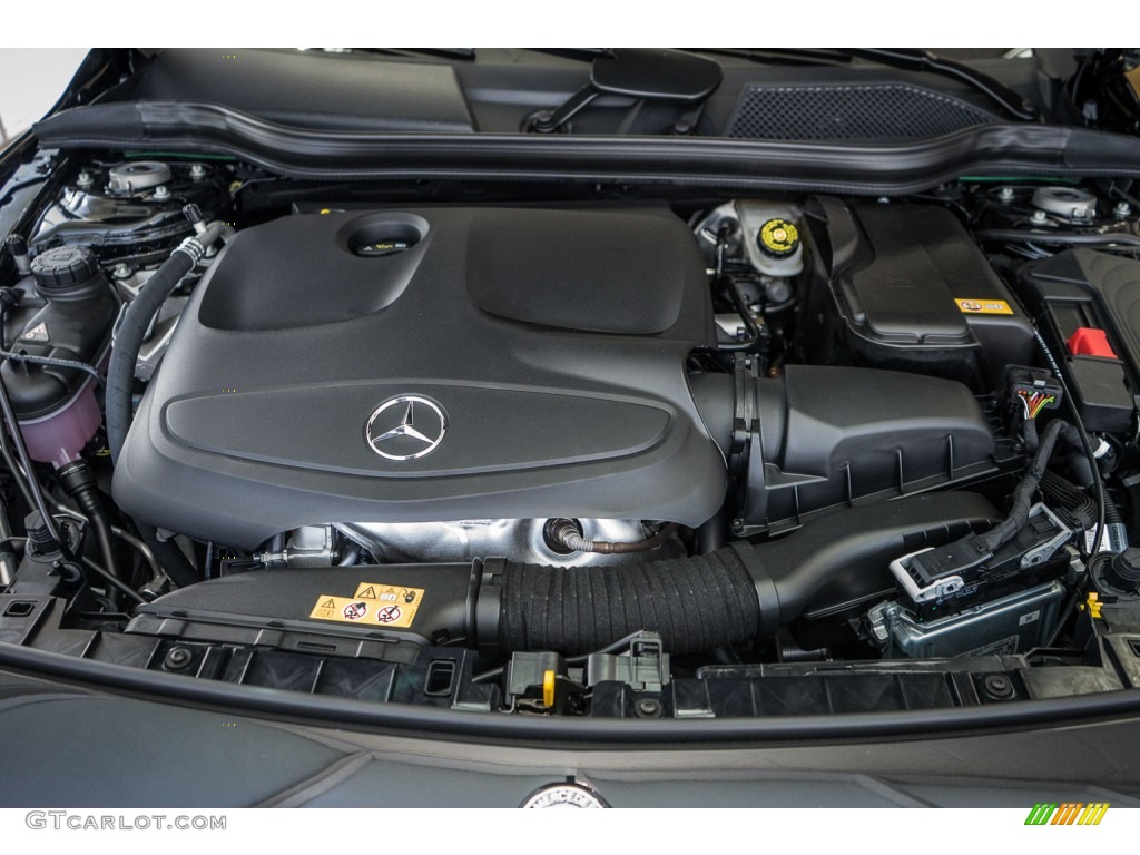 2016 GLA 250 - Cosmos Black Metallic / Black photo #9