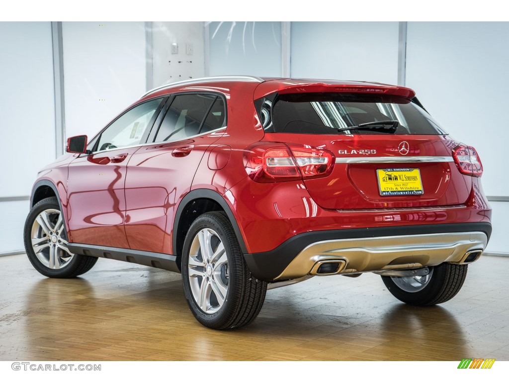 2016 GLA 250 - Jupiter Red / Black photo #3
