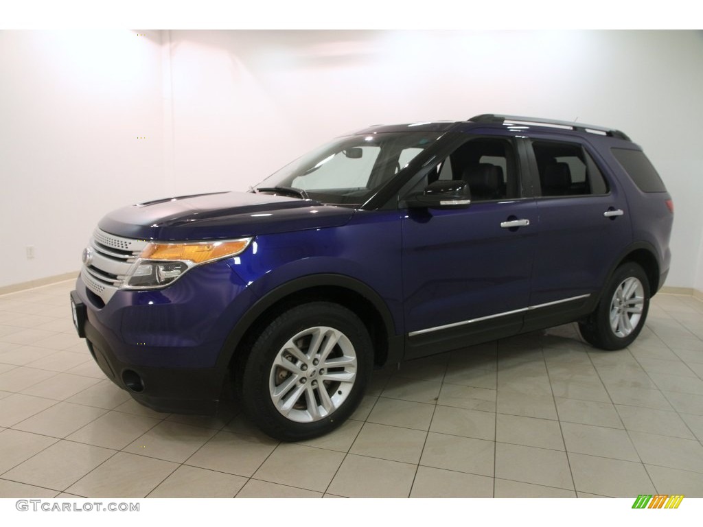 2013 Explorer XLT 4WD - Deep Impact Blue Metallic / Charcoal Black photo #3