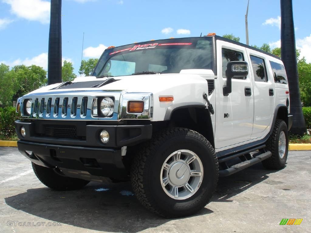 White Hummer H2