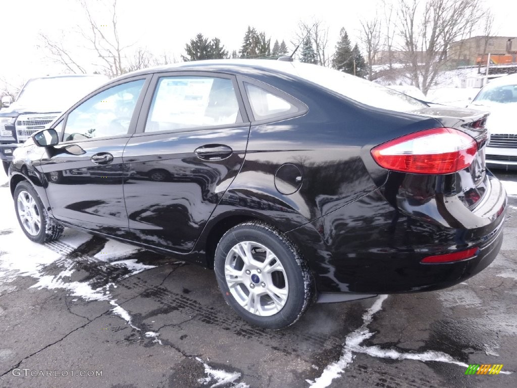 2016 Fiesta SE Sedan - Shadow Black / Charcoal Black photo #3