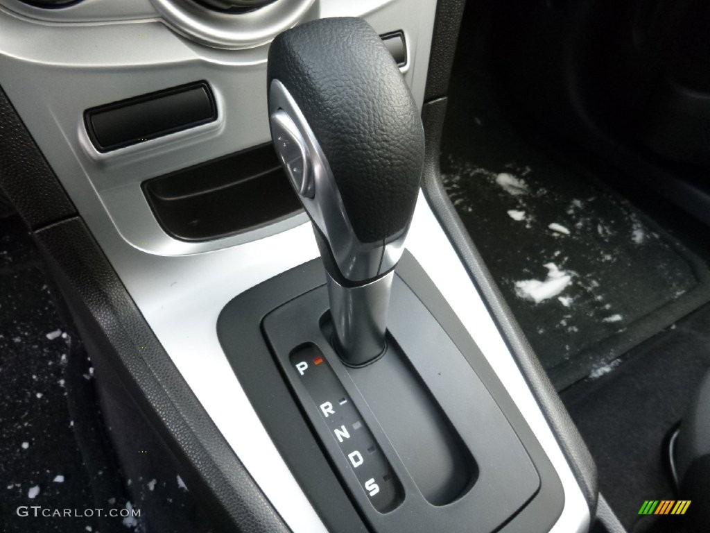 2016 Fiesta SE Sedan - Shadow Black / Charcoal Black photo #12