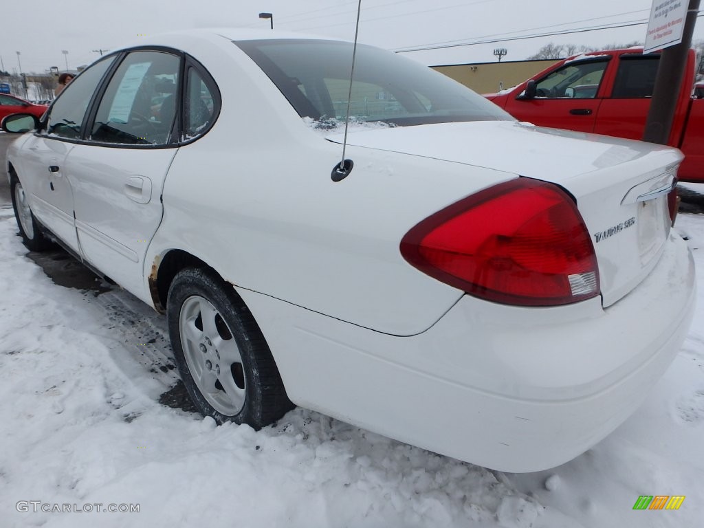 2003 Taurus SES - Vibrant White / Medium Graphite photo #2