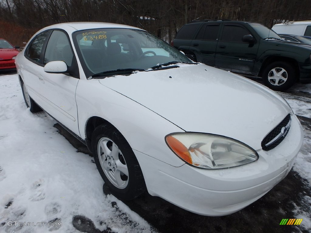 2003 Taurus SES - Vibrant White / Medium Graphite photo #5