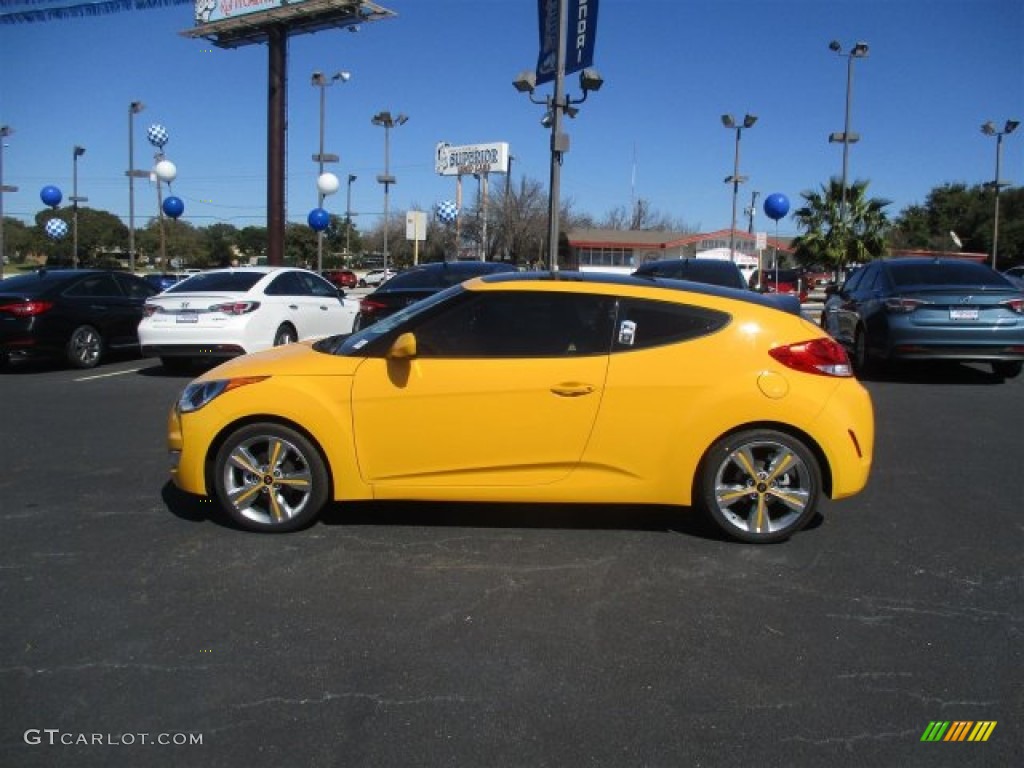 2016 Veloster  - 26.2 Yellow / Black/Yellow photo #7