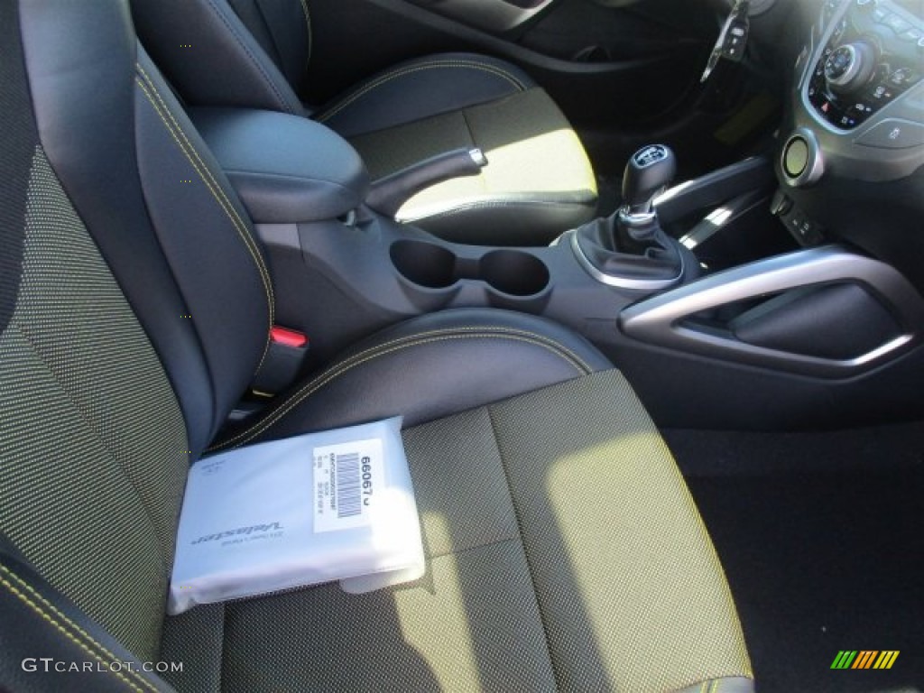 2016 Veloster  - 26.2 Yellow / Black/Yellow photo #13