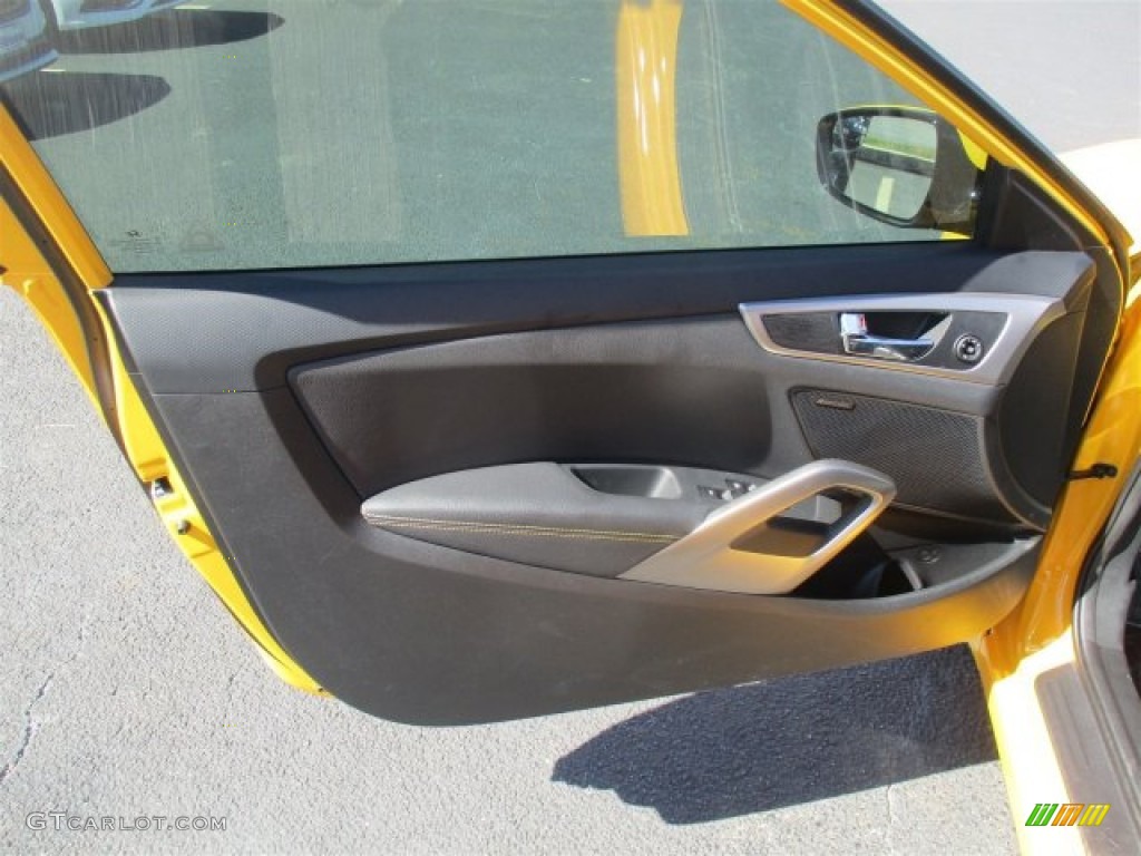 2016 Veloster  - 26.2 Yellow / Black/Yellow photo #20